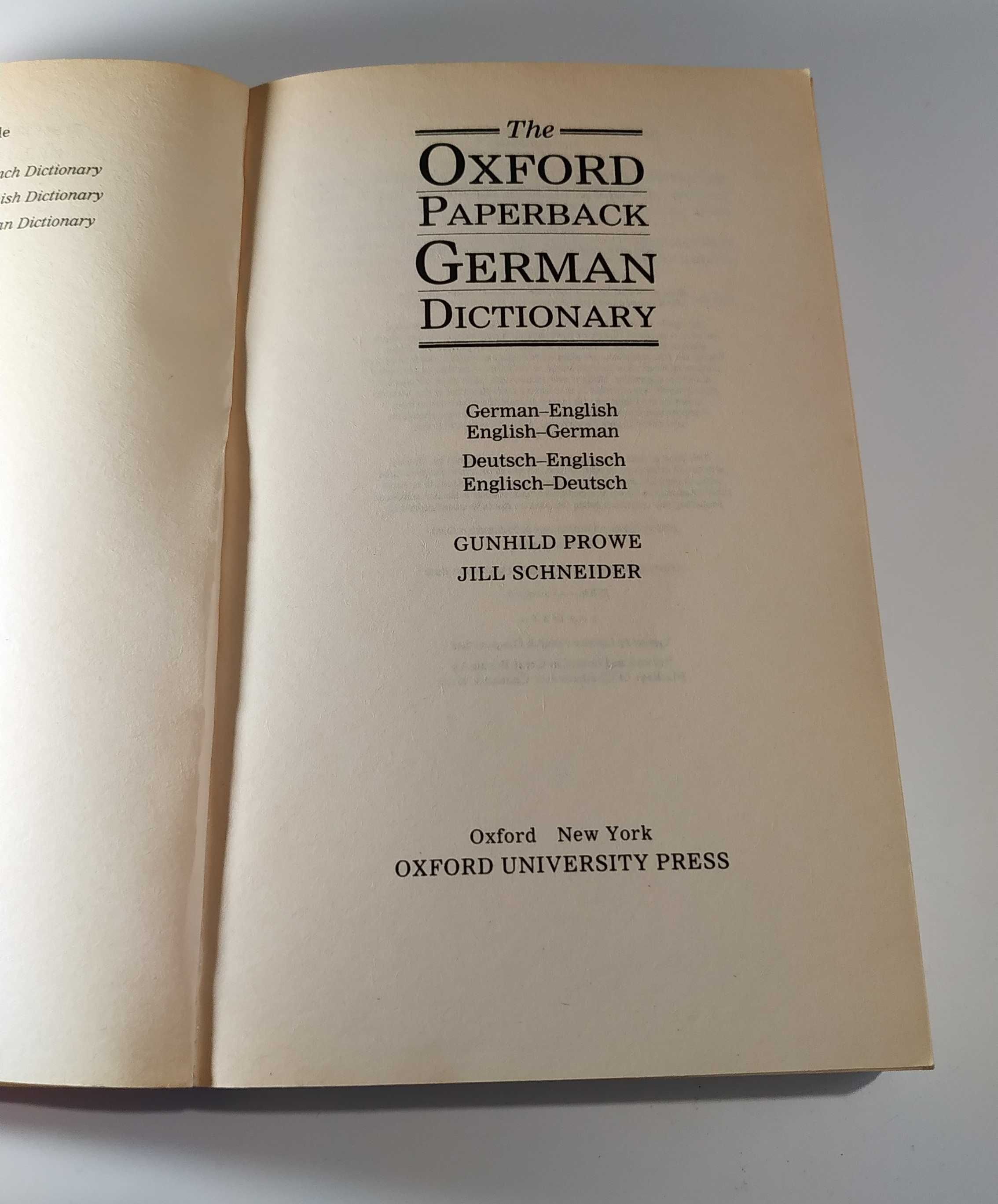 The Oxford Paperback German Dictionary