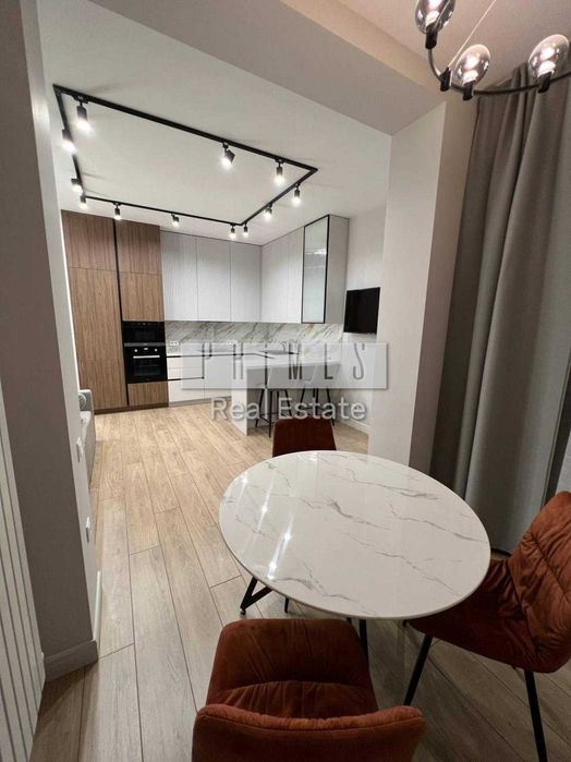 Оренда 1к квартири, вул. Хмельницького Богдана, 58а, Центр