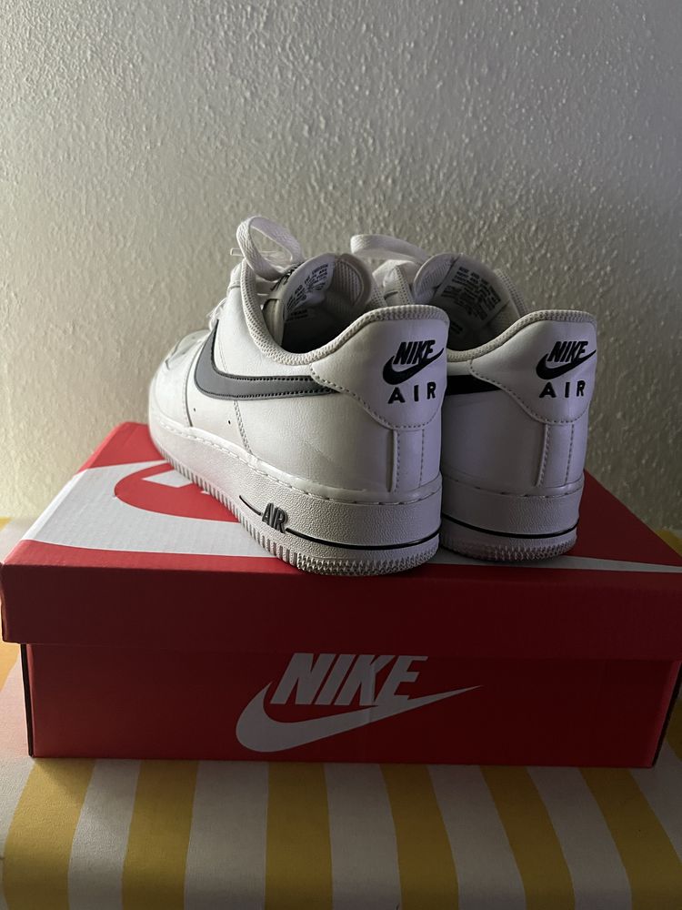 Nike Air Force 1 07