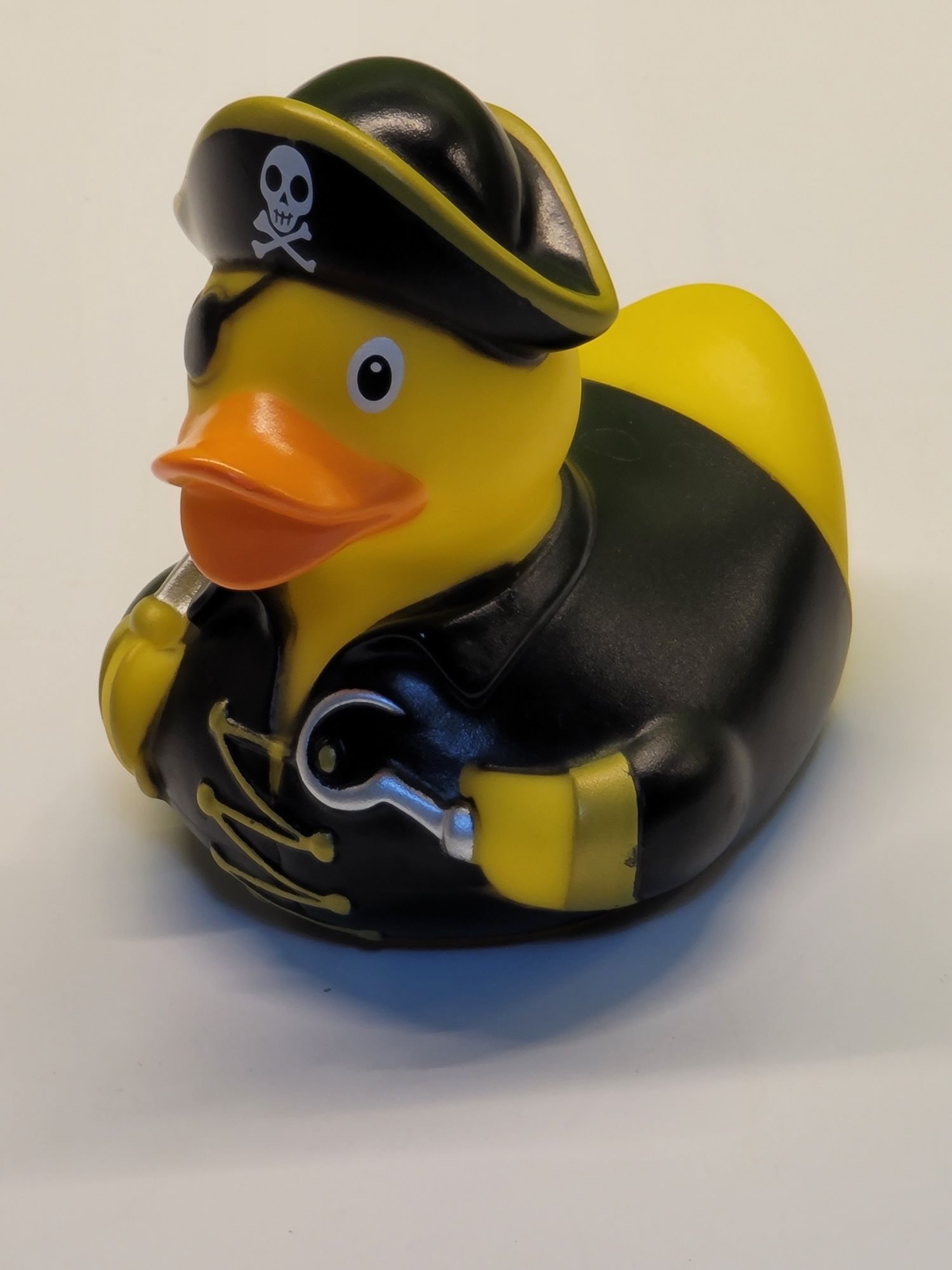 Коллекционная резиновая уточка Funny Ducks Пират L1835 Декор для ванни