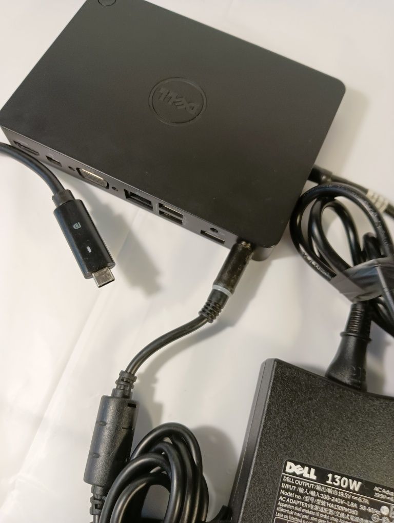 Stacja zasilacz 130 W 19,5V dokująca Dell laptopy smartfony monitory