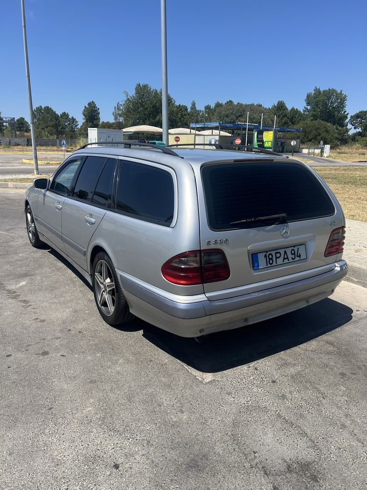 Mercedes E220 CDI Station 2001