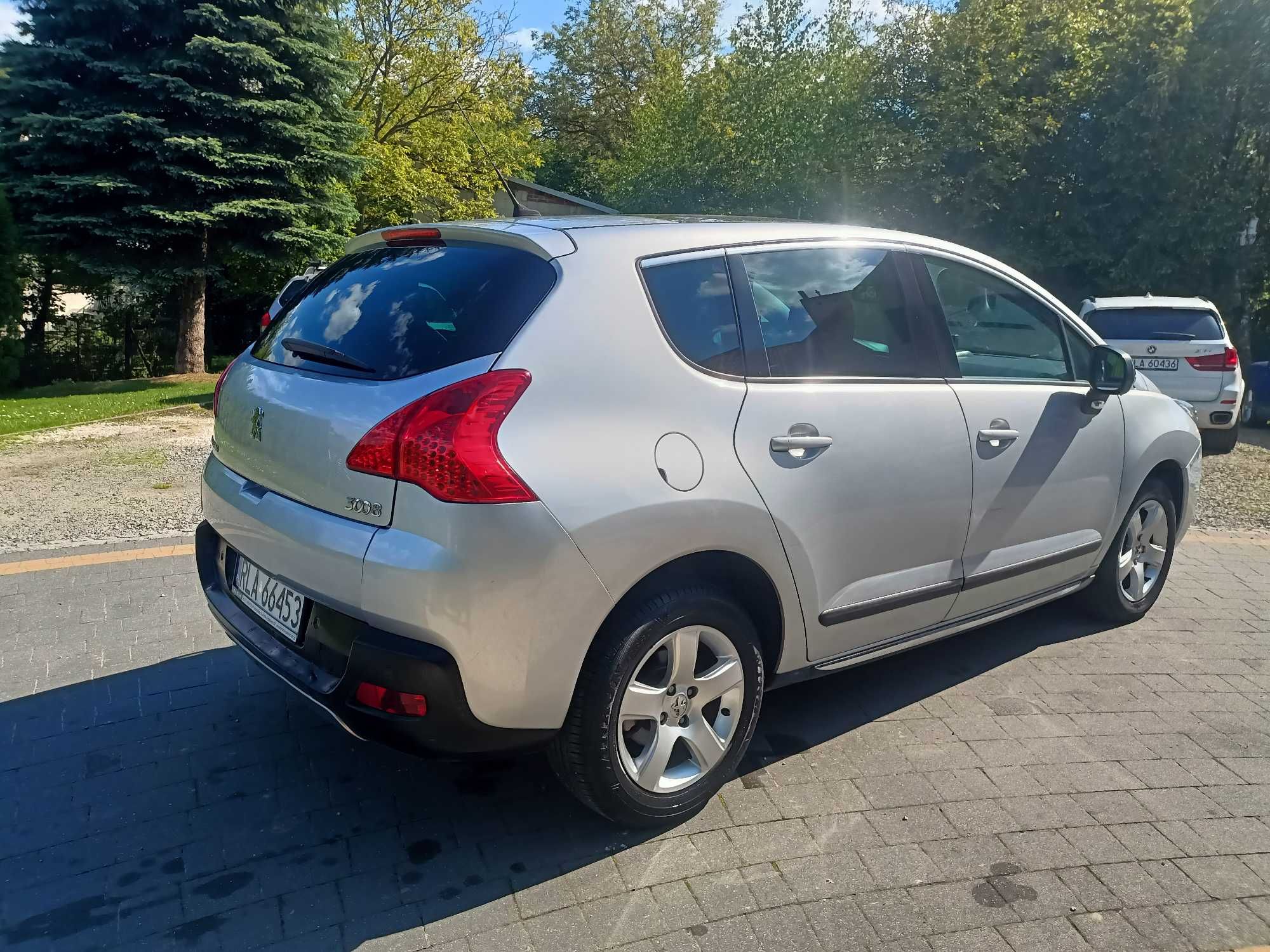 PEUGEOT  3008  1,6 HDI