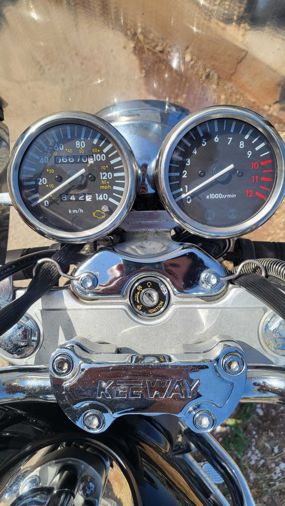 Keeway Superlight 125cc - 2017 - Apenas 6.670 KM Reais  Com Acessórios