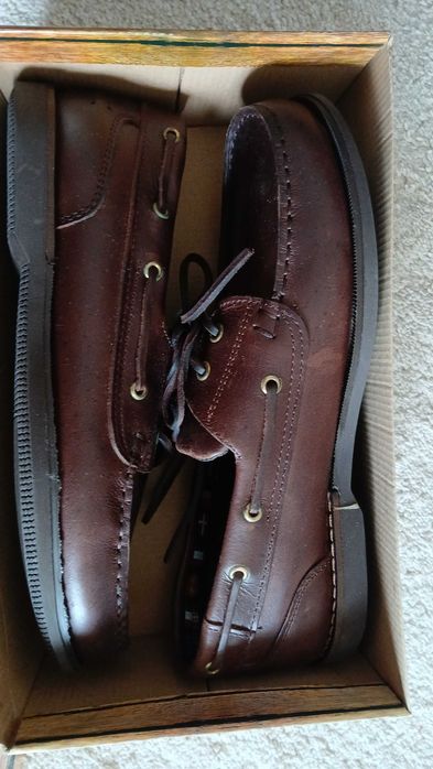 Sapatos Homem novos 43 e chinelos