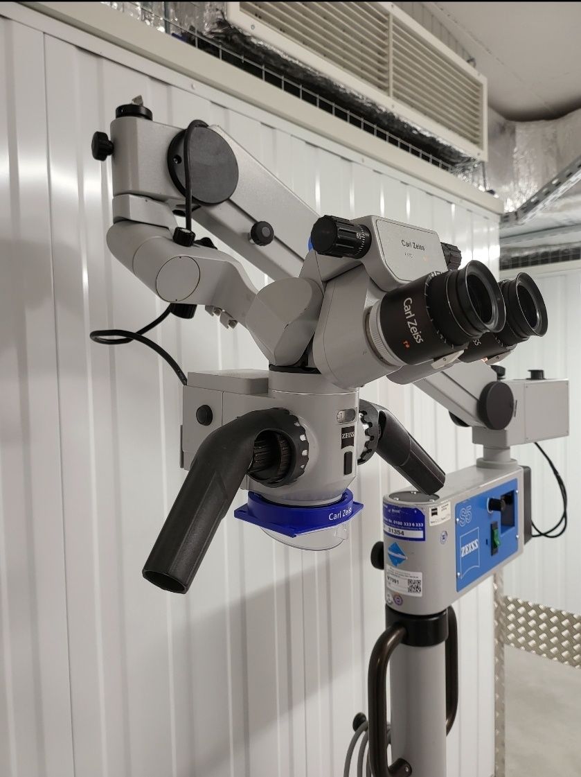 Mikroskop stomatologiczny Zeiss Germany