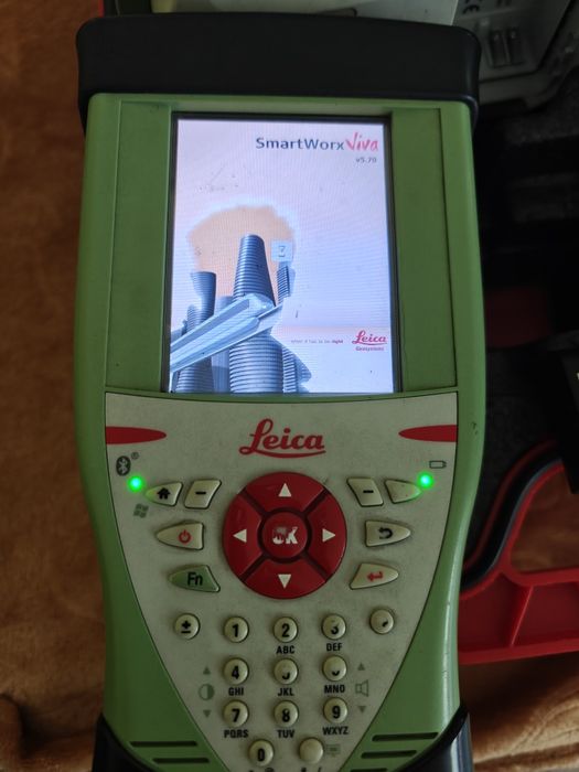 Odbiornik GPS Leica CS10 + antena GS08plus
