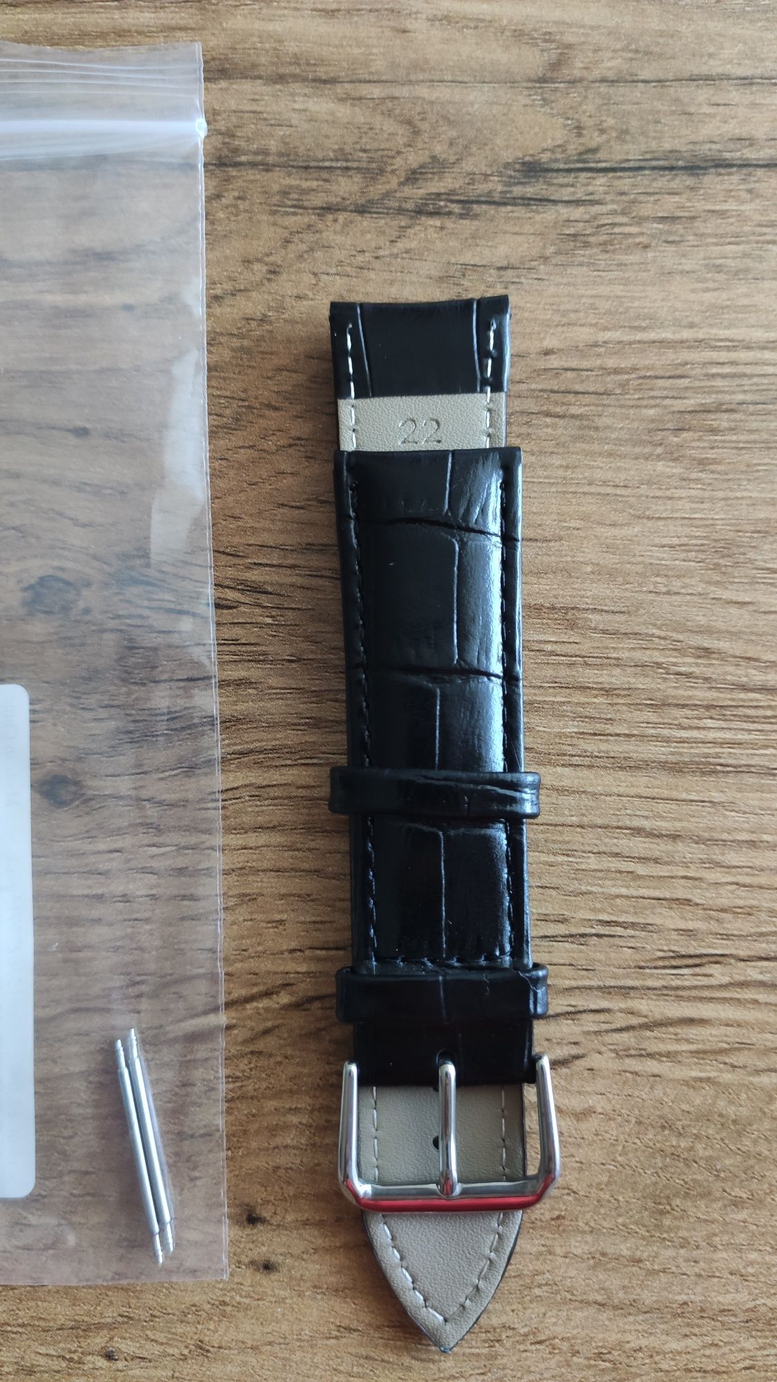 Skórzany czarny pasek do zegarka 22mm