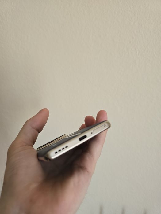 Камерафон RealMe 12 Pro+(5g).Новый.Память 12/512гб.