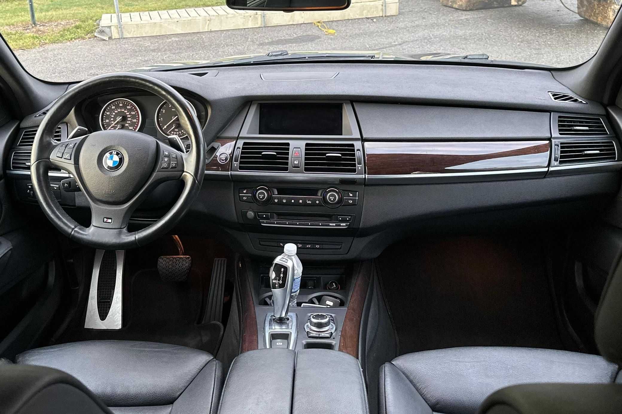 Продам BMW X5 xDrive50i 2013 року