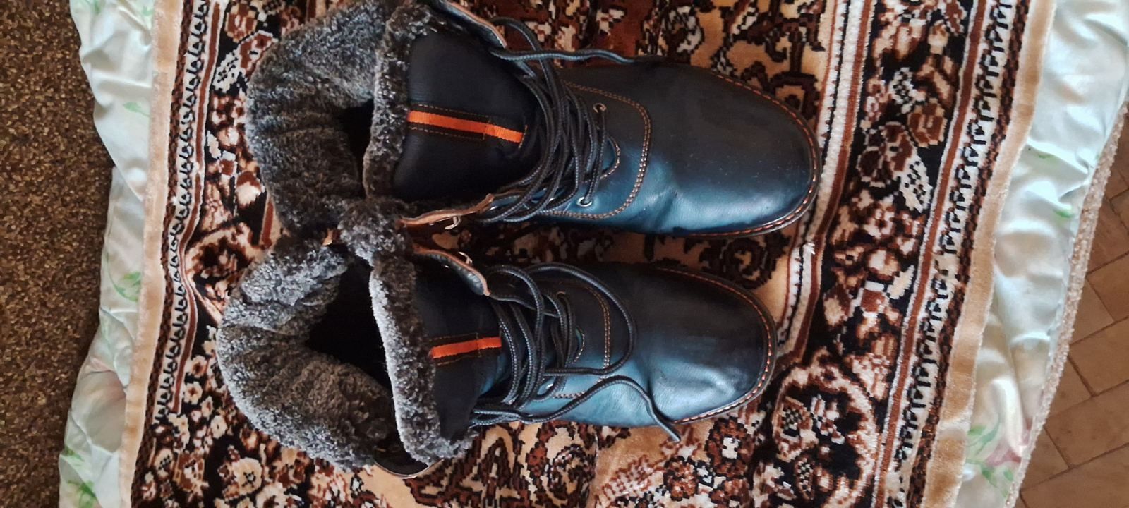 Зимний батиночки теплые хорошие