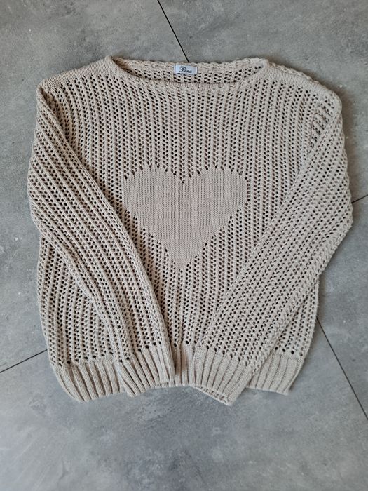 Sweterek beżowy st bdb