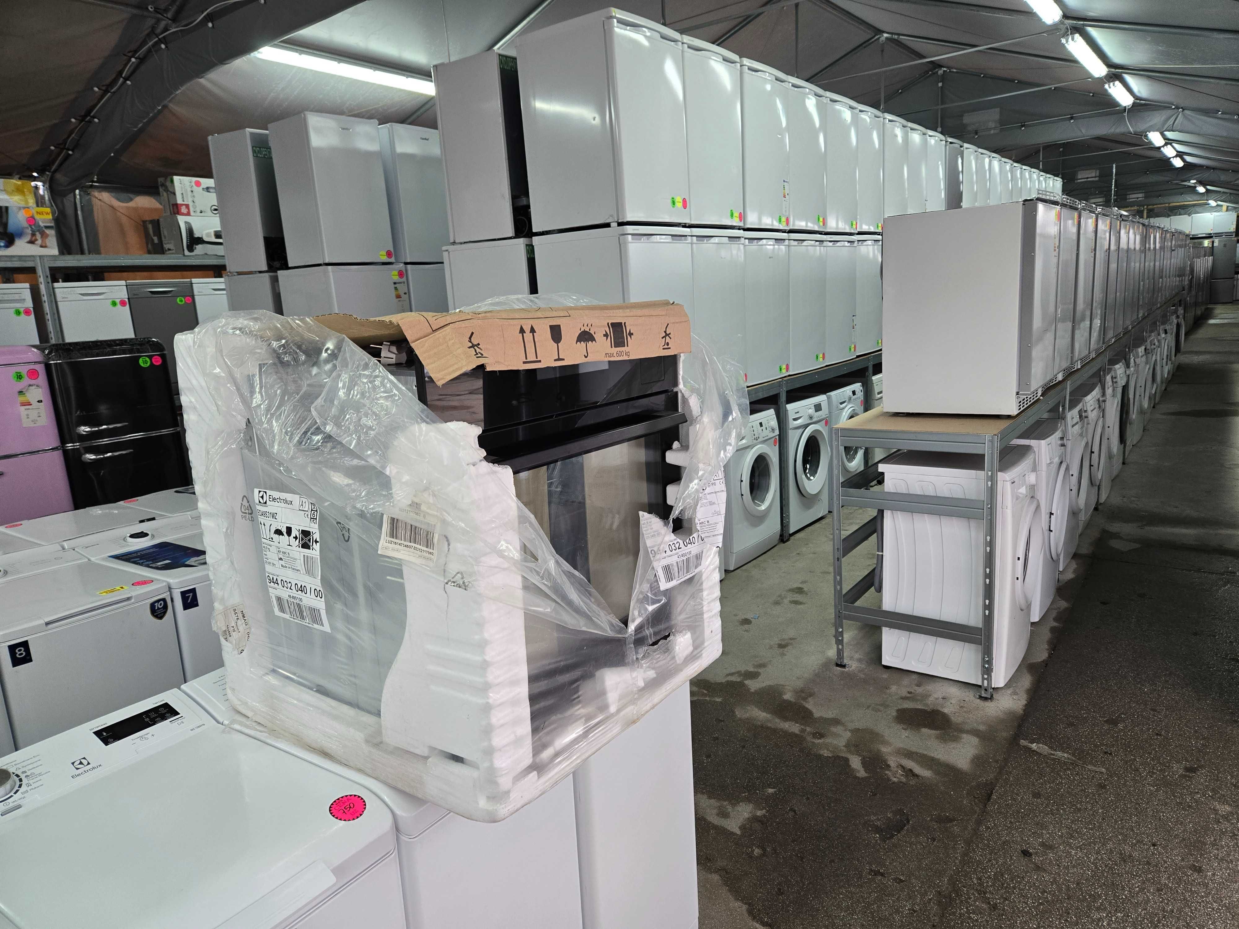 JANKI AGD Piekarnik Electrolux EOA9S31WZ
