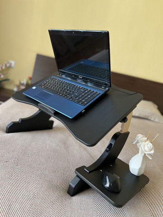 Столик для ноутбука