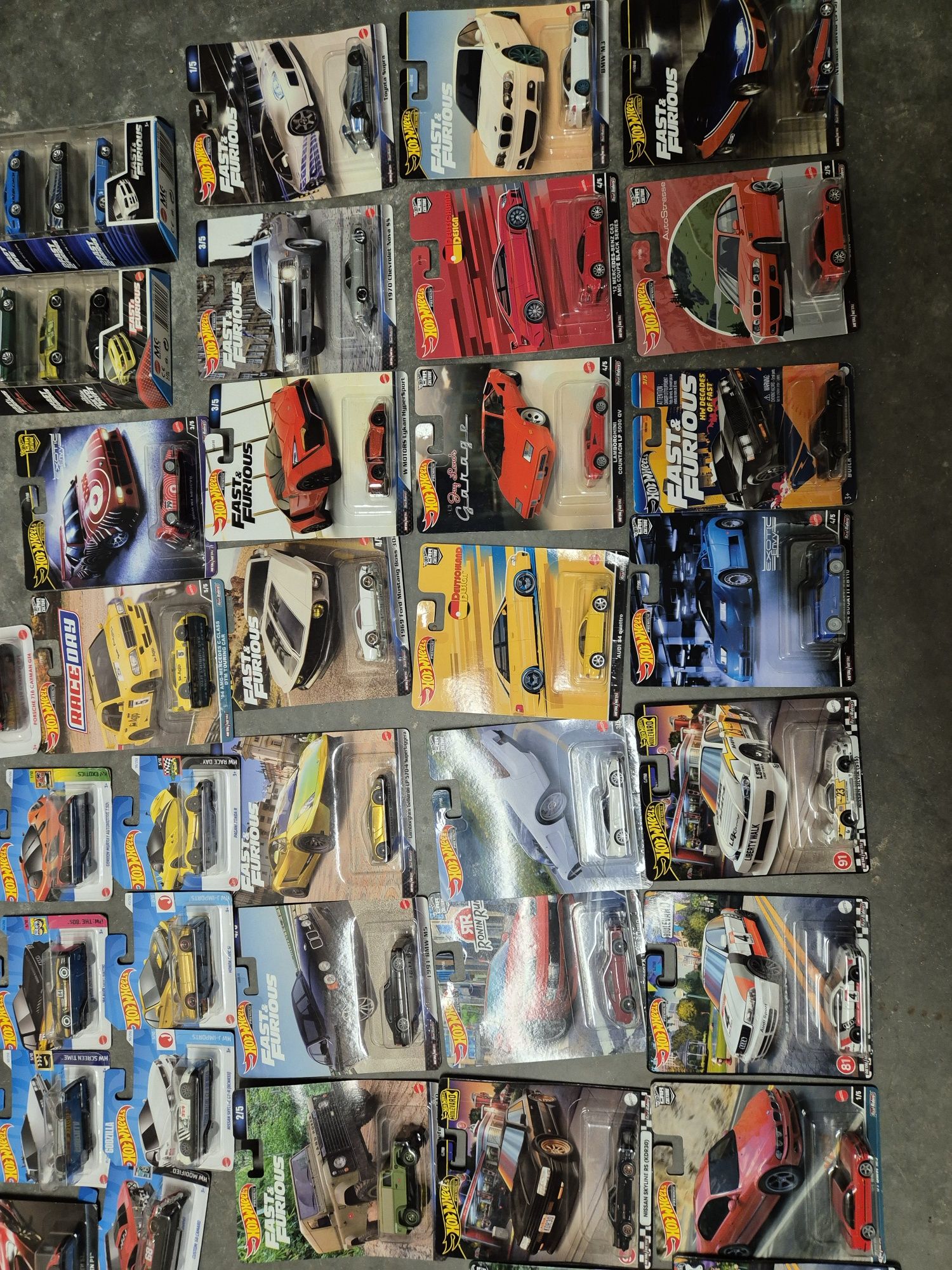 Sprzedam autka Hot wheels