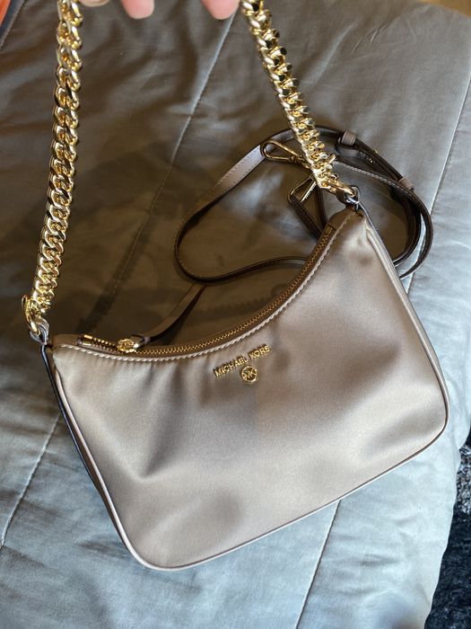 Mala Michael Kors