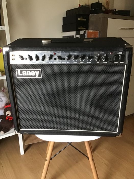 Amplificador Combo Válvulas Laney LC30 112