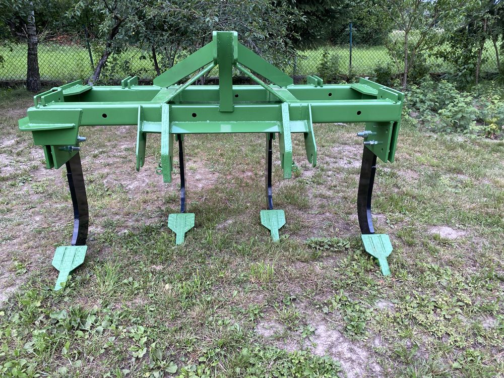 Pług dlutowy głębosz spulchniacz wyorywacz sadzonek john deere
