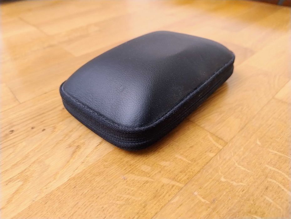 Etui TomTom nawigacji sztywne zapinane na suwak dopasowane do Start 60