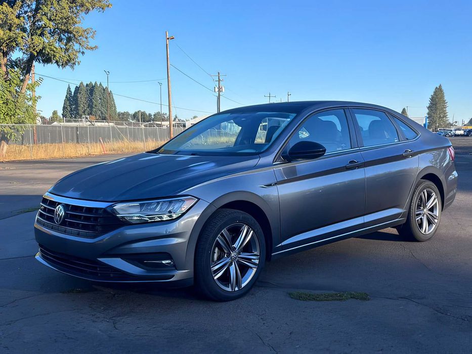 Volkswagen Jetta      2019