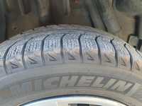 Продам шины 4шт Michelin 195/65 R15 зима!!!