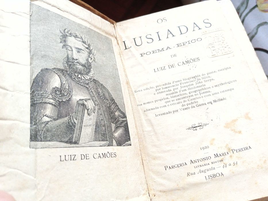 os Lusíadas poema épico de Luiz de Camões 1920 parceria António