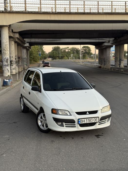 Mitsubishi Space star 2004