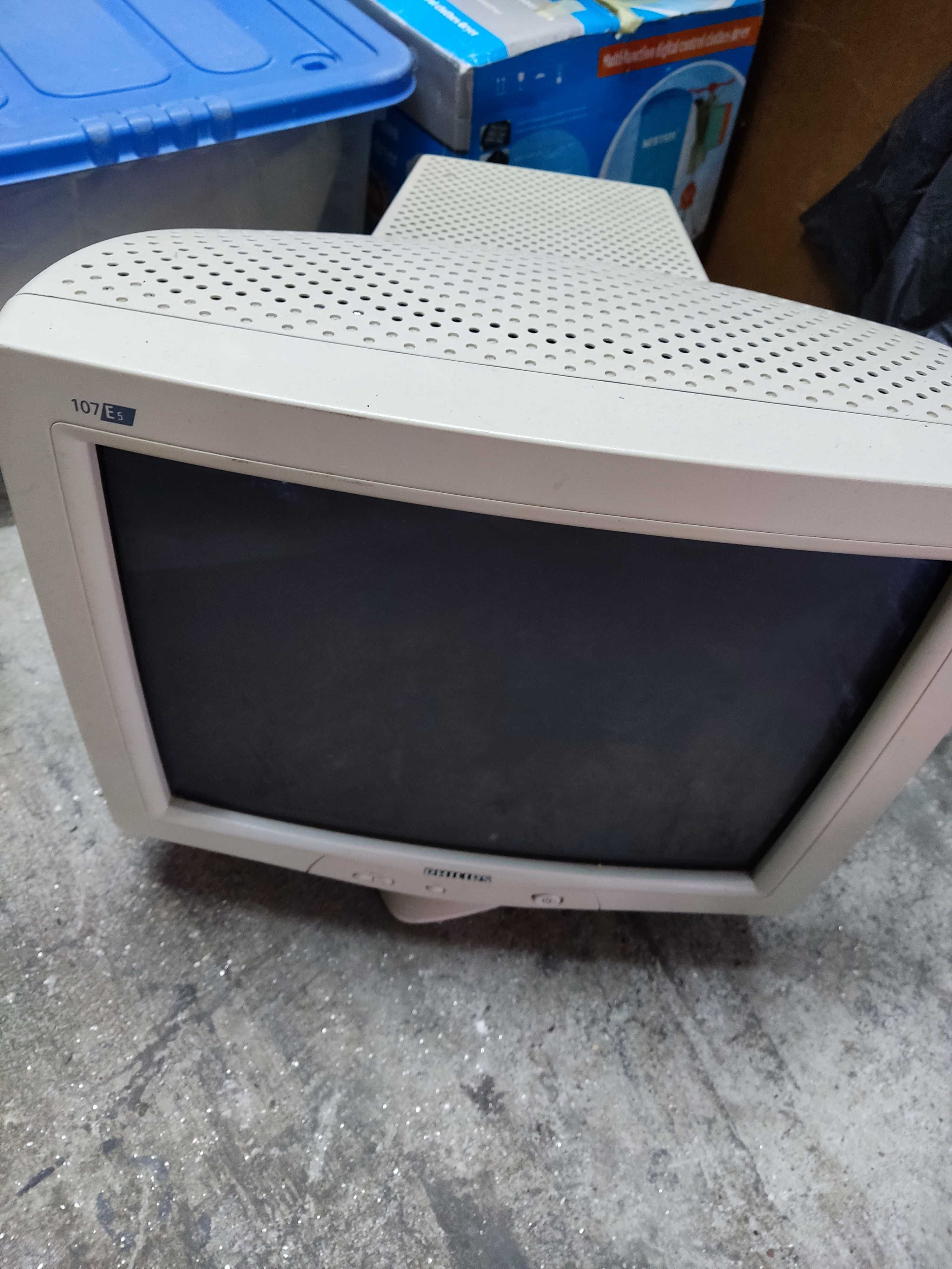 Monitor Philips 107E5