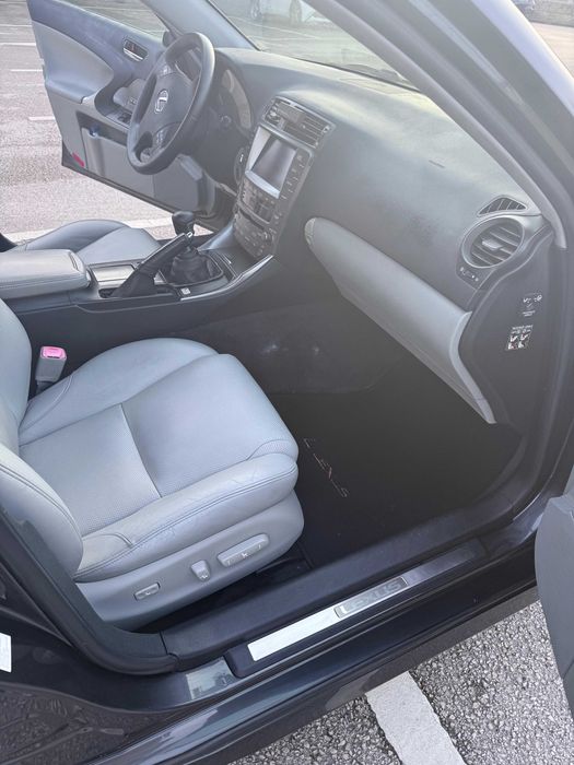 Lexus IS 220d 177cv - Full Extras
