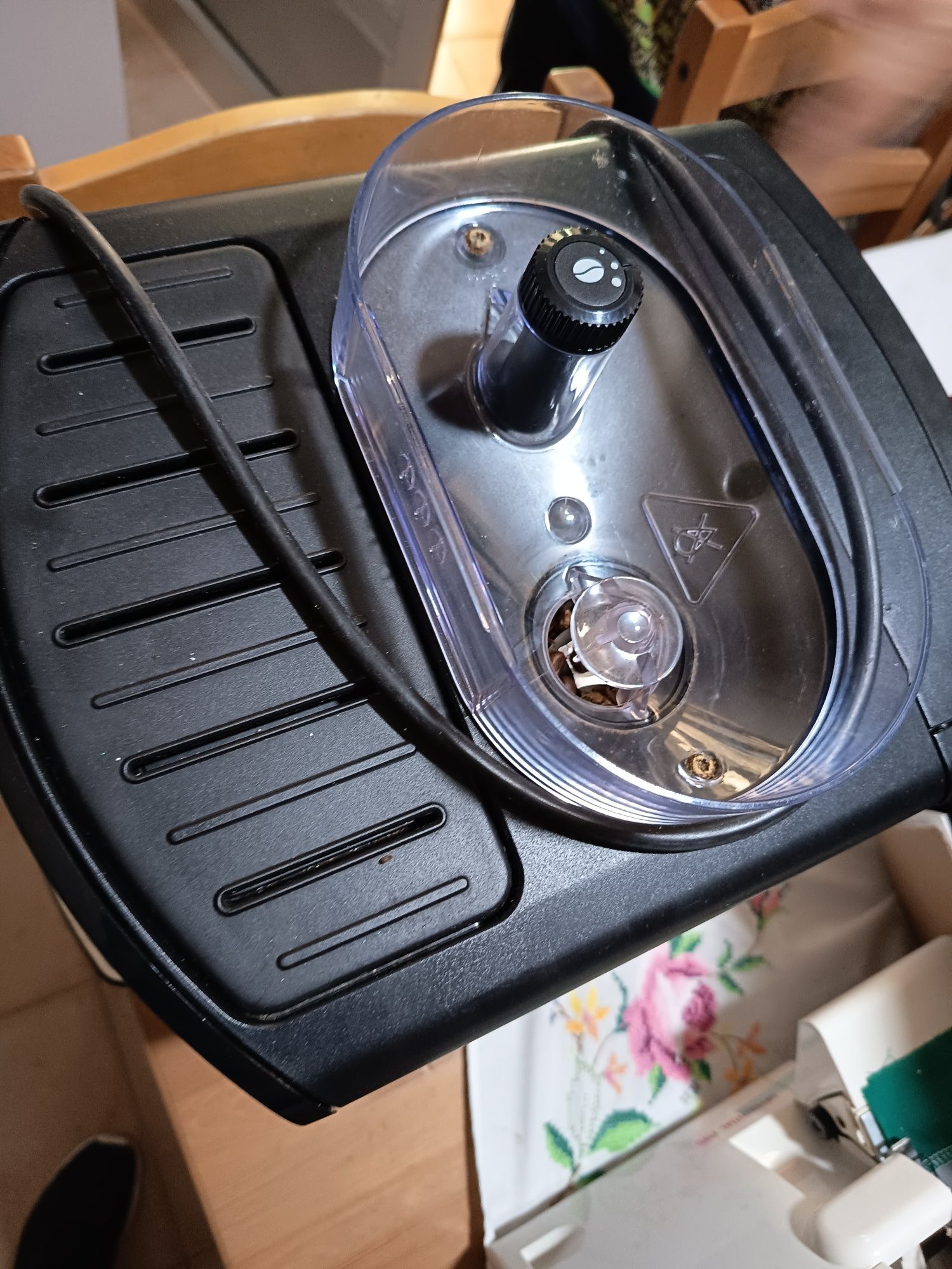 Máquina de Café Krups Preto Automática de Moinho