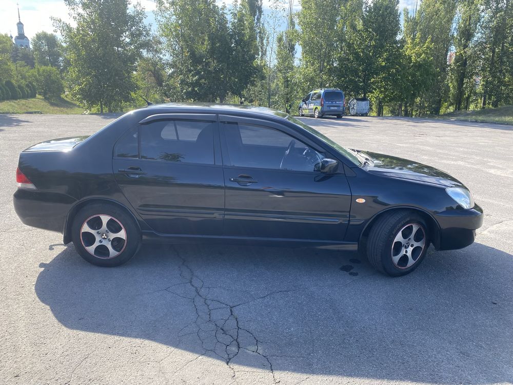 Mitsubishi Lancer 9 2006 1.6 бензин/газ