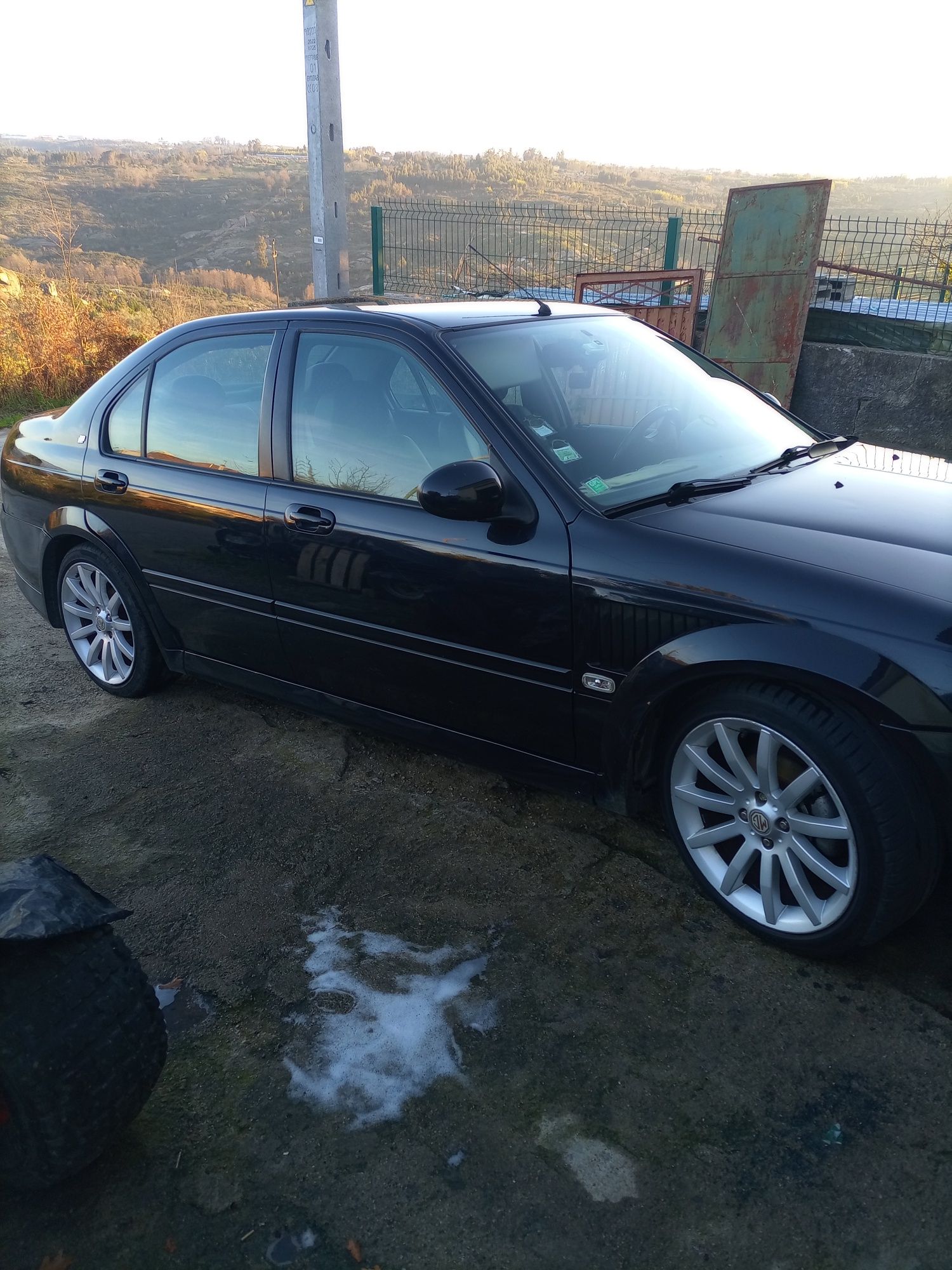 MG ZS a GPL    .