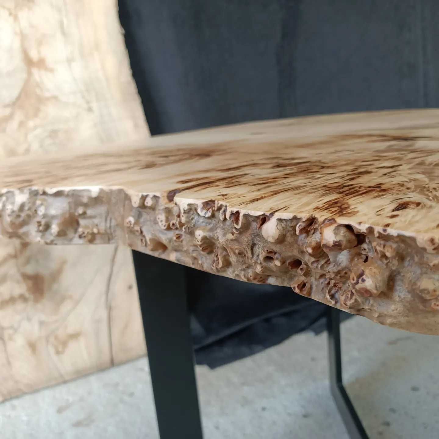 Stół z czeczoty loft design gotowy nie dębowy blat live edge Dostępny