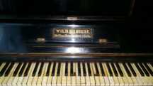 Stare pianino Biese