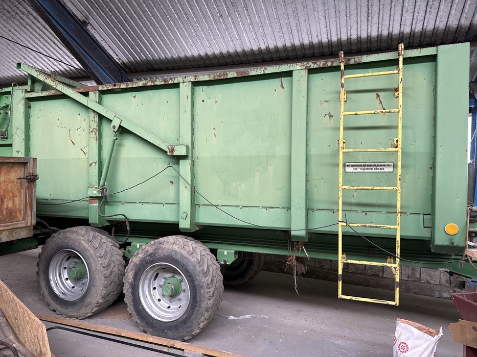 Tozrzutnik obornika,wapna Sipma Tornado 12 ton