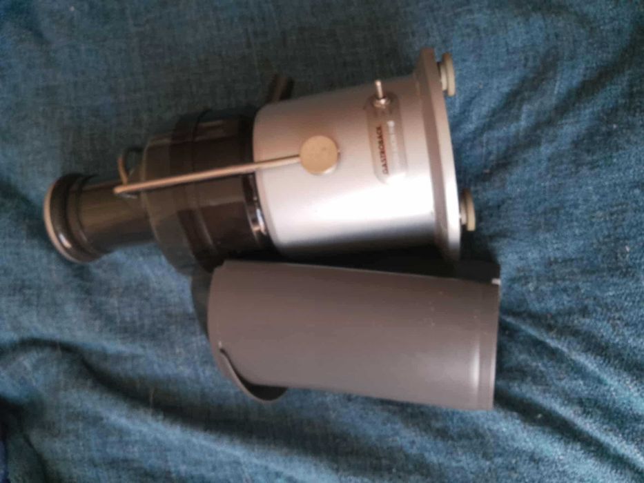 Sokowirówka 700w  gastroback design juicer pro 40126