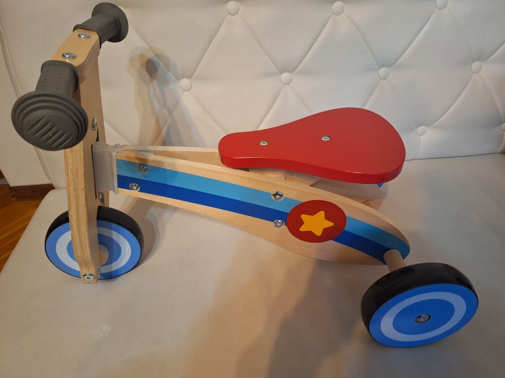 Drewniany rowerek biegowy Kinderkraft,