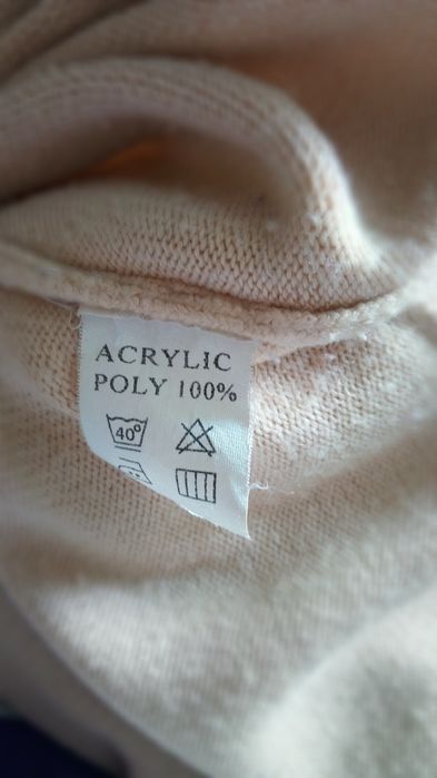 28. Sweterek ,, bliźniak "damski rozmiar XL