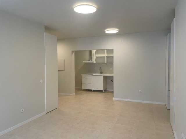 Apartamento T2 reabilitado no centro do Montijo
