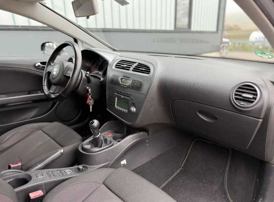 Seat Leon Sport UP 1.4 125cv Excelente estado!