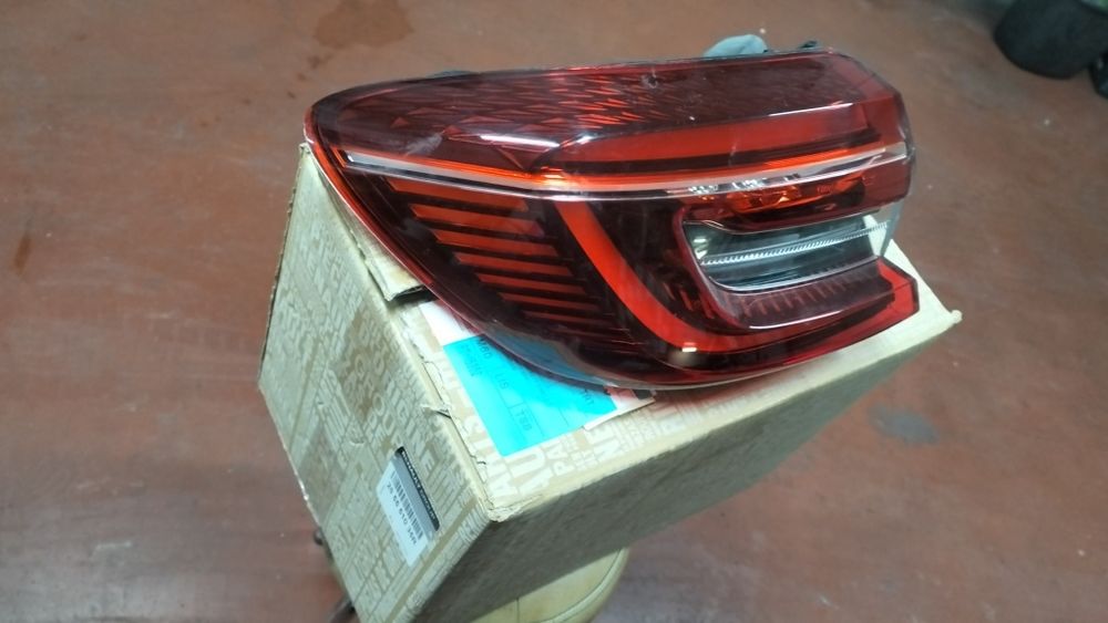 Farolim trás Esq Clio 5 led