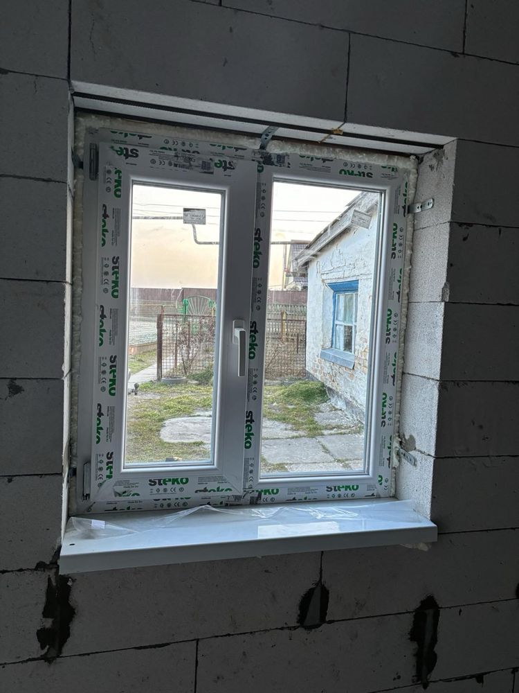 Вікна двері металопластикові алюмінєві металеві