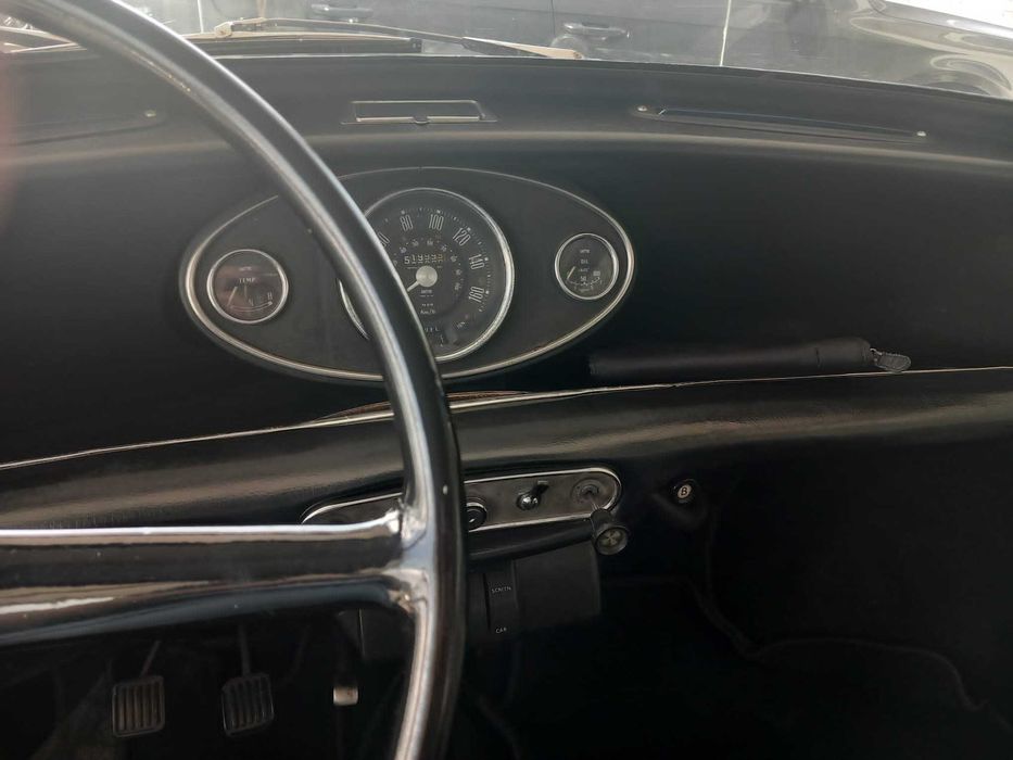 Clássico - Austin Mini Cooper MK II