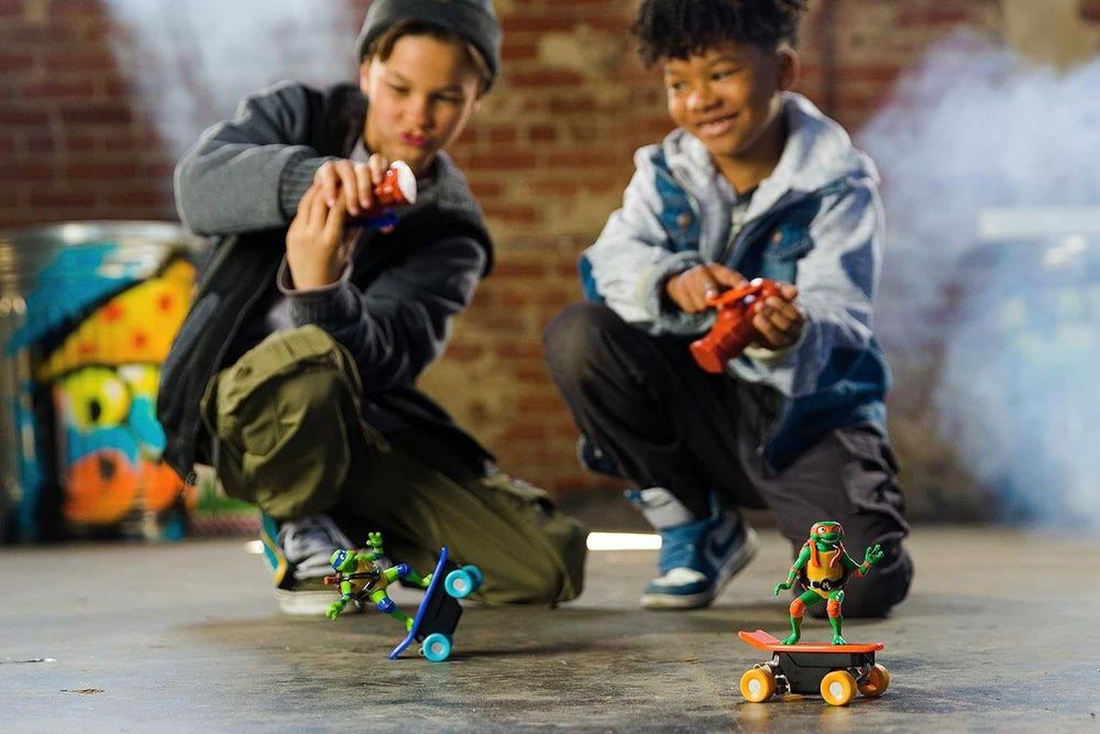 Фигурка Черепашки-ниндзя Донателло Леонардо на управлении TMNT