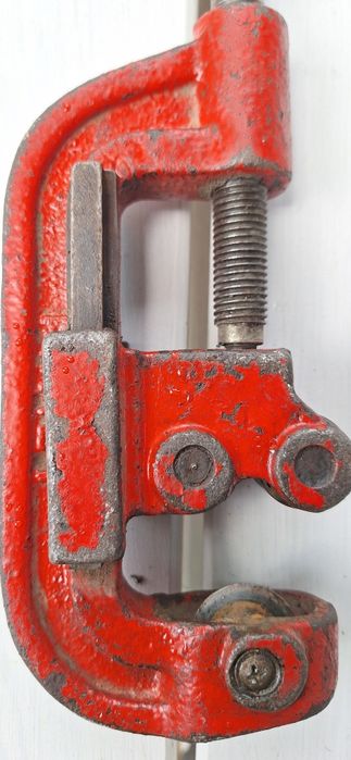 Obcinak do rur stalowych miedzianych