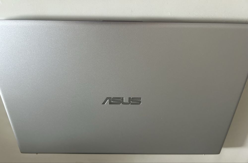 ASUS VivoBook X512JP
