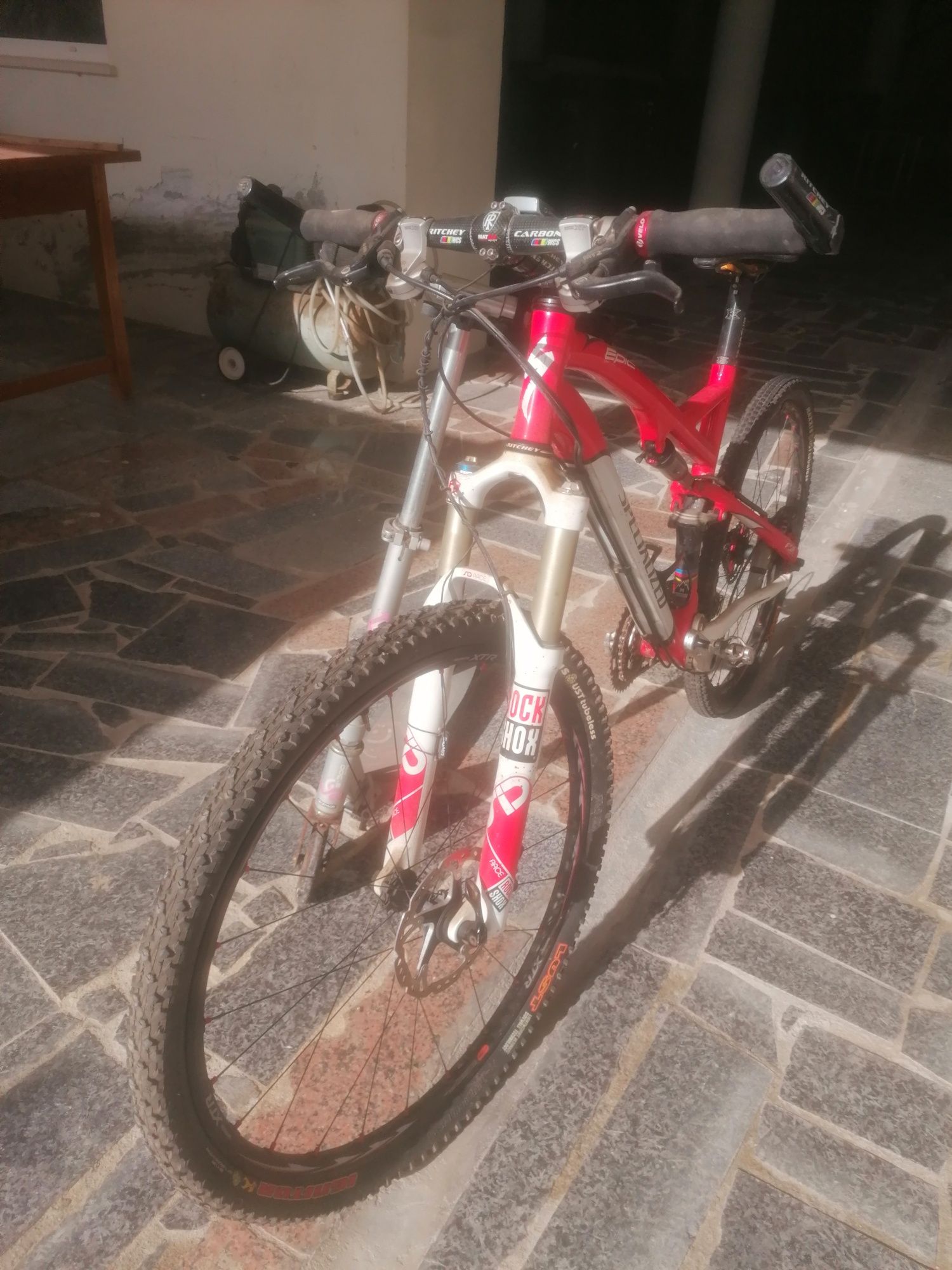 Bicicleta specialized epic M roda 26
