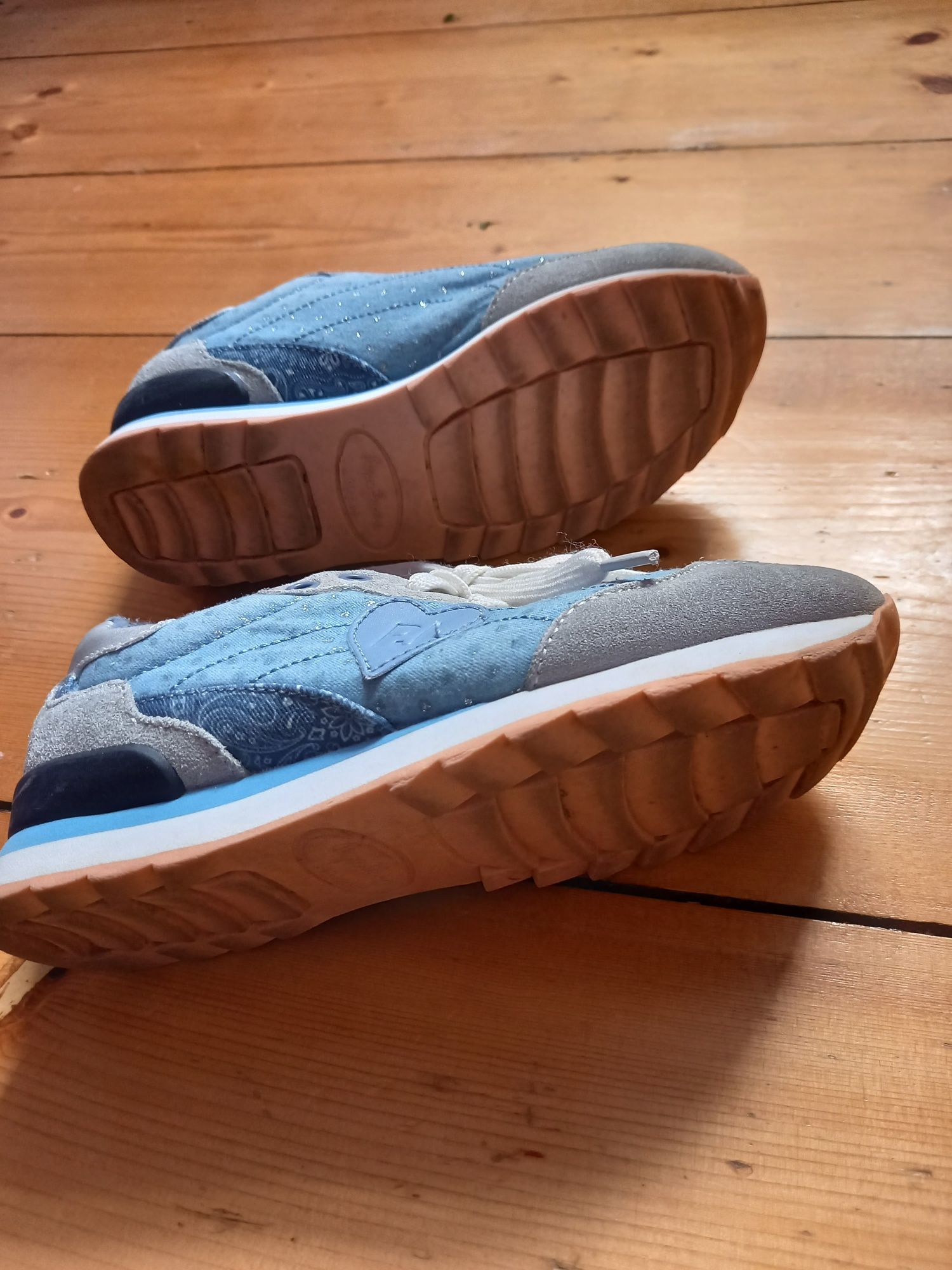 Buty dziecięce sportowe PEPE JEANS