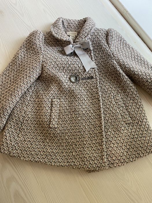 Пальто для дівчинки на осінь