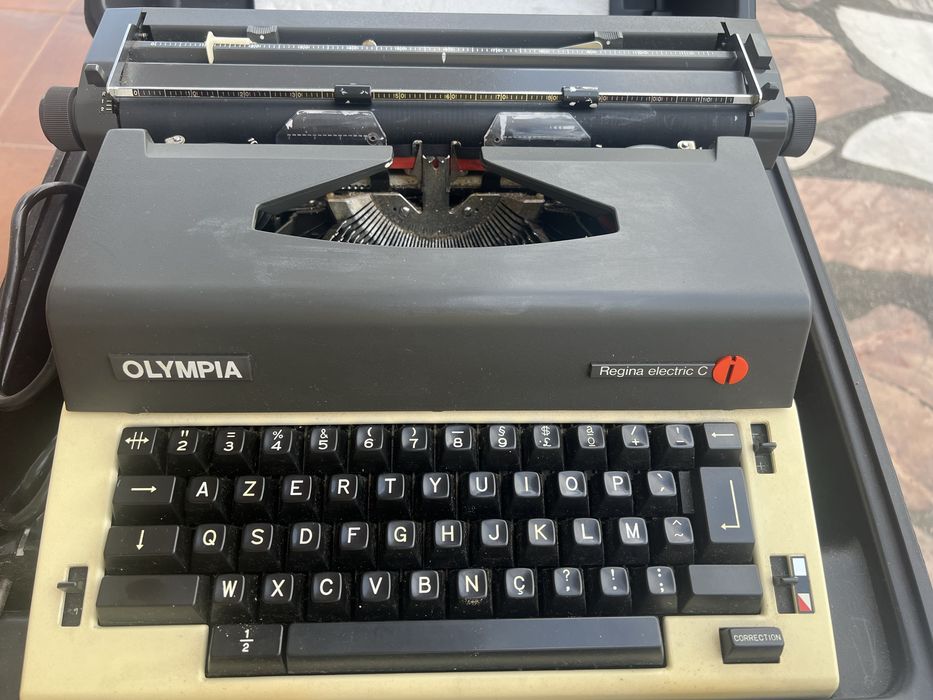 Maquina Escrever Eletrica